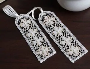free standing lace bookmark