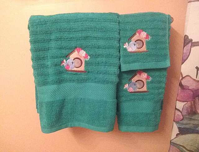 bathroom display towel embroidery