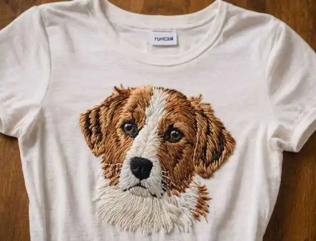 embroidered dog with uv resistant thread