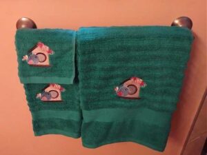 Birdhouse Towel Set